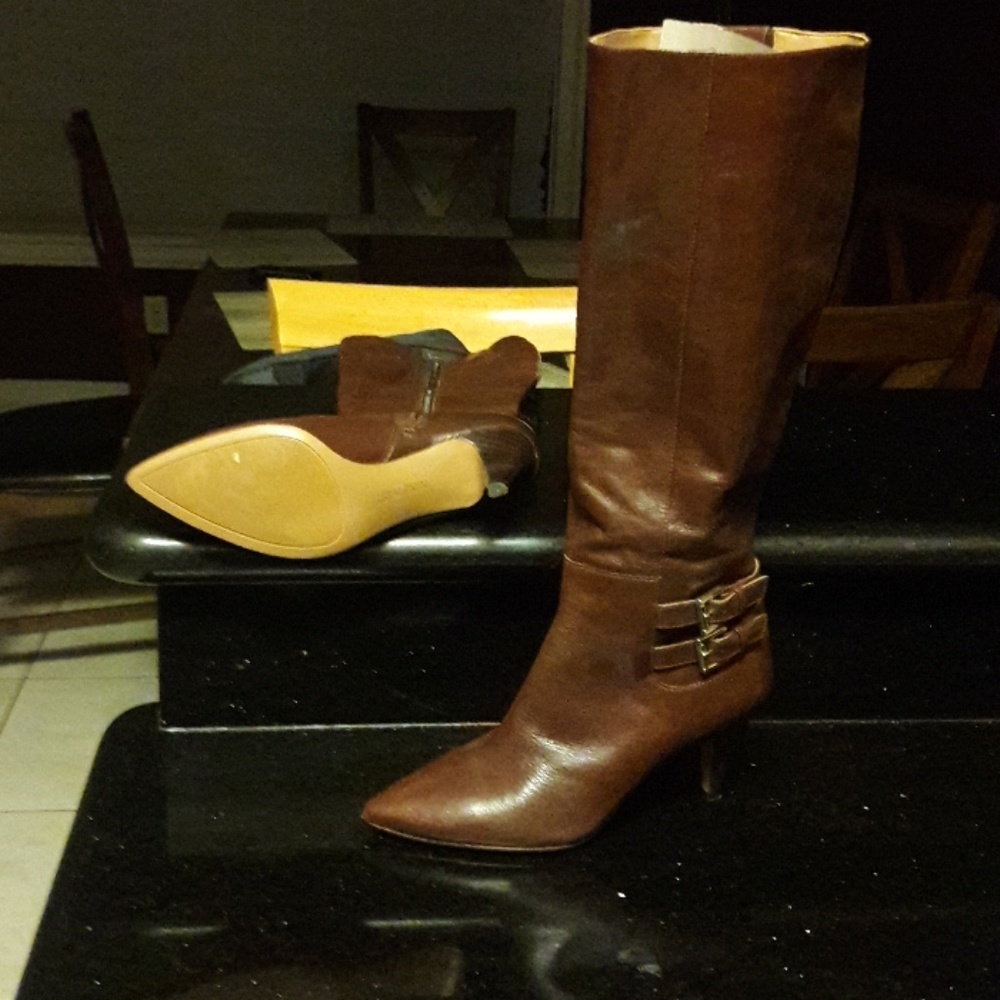 NINE WEST UPPER LEATHER TALL BOOTS